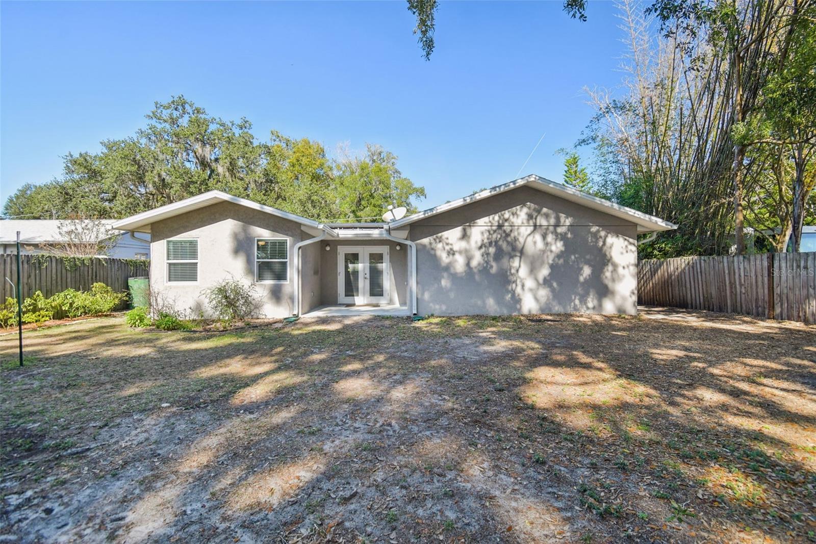 Image 50 of 71 For 1207 Crawford Street