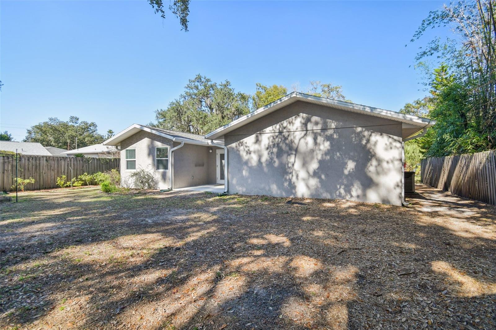 Image 51 of 71 For 1207 Crawford Street