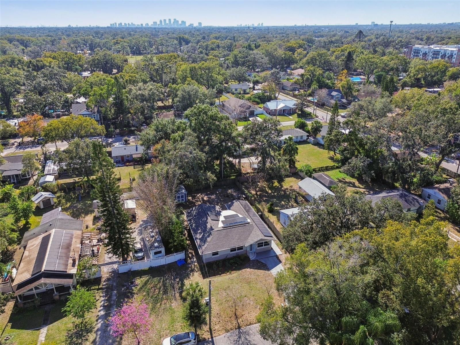 Image 62 of 71 For 1207 Crawford Street