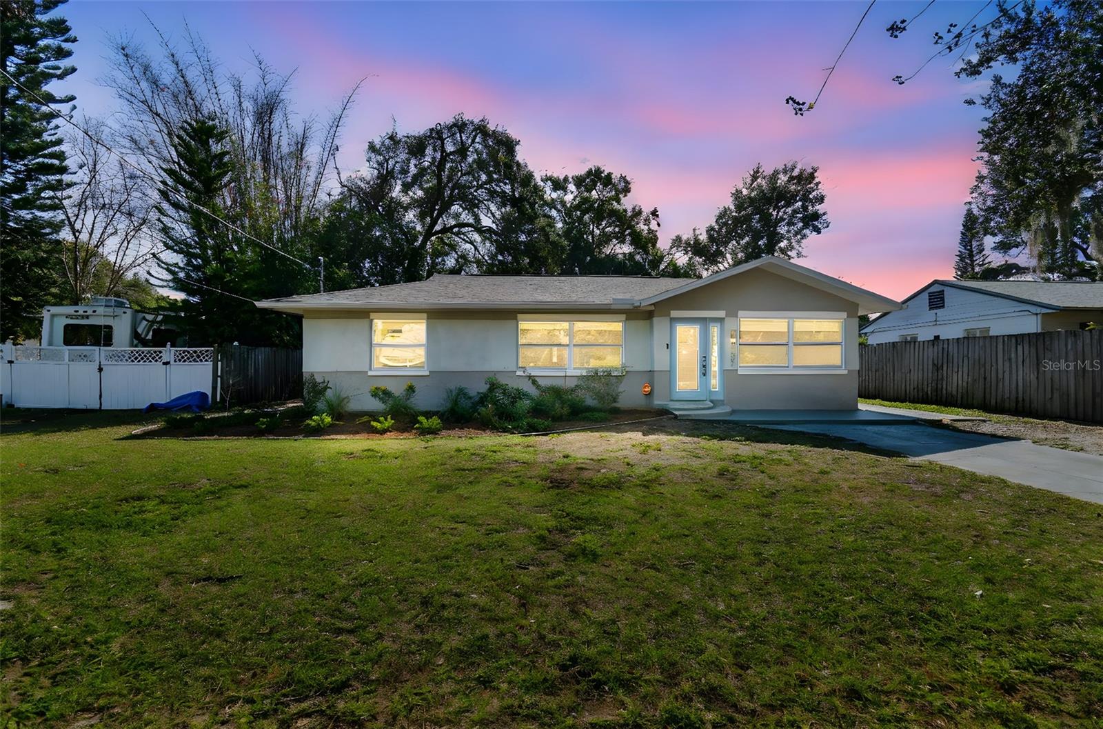 Image 8 of 71 For 1207 Crawford Street