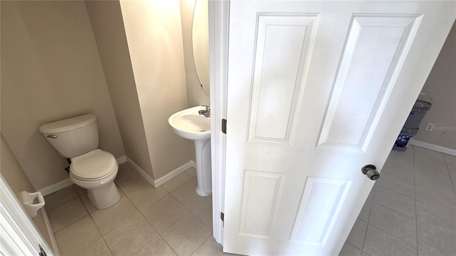 Image 13 of 28 For 1302 Denman Court