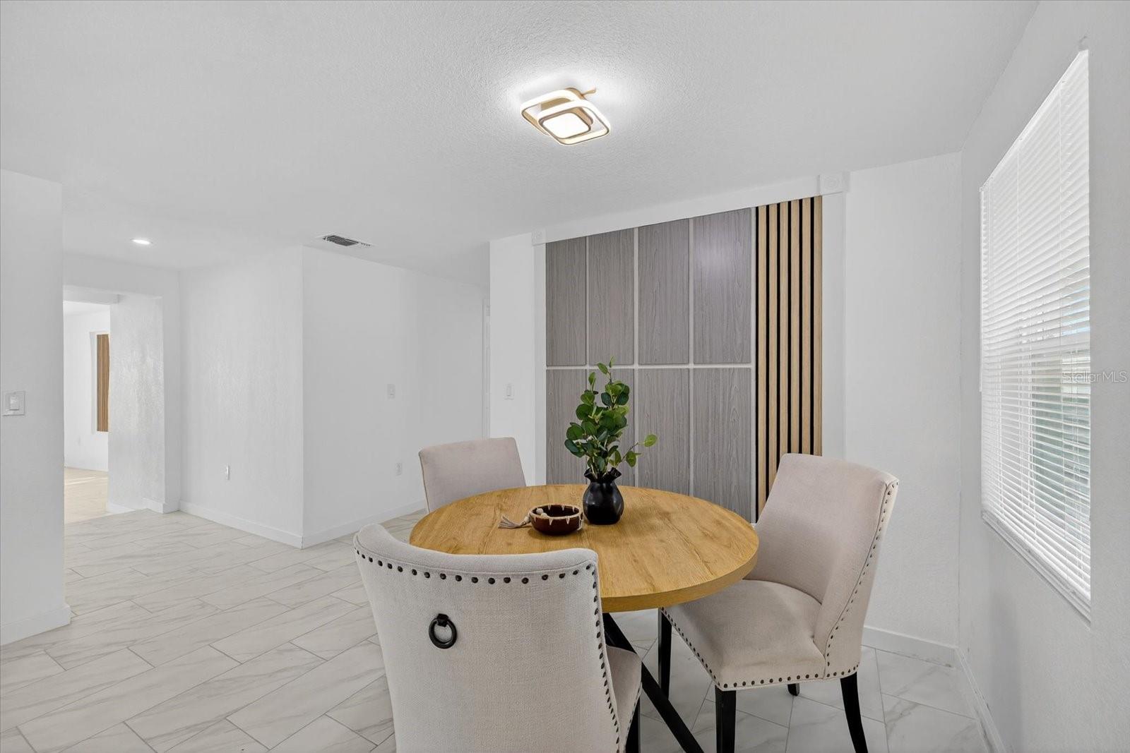 Image 13 of 28 For 13097 120th Street