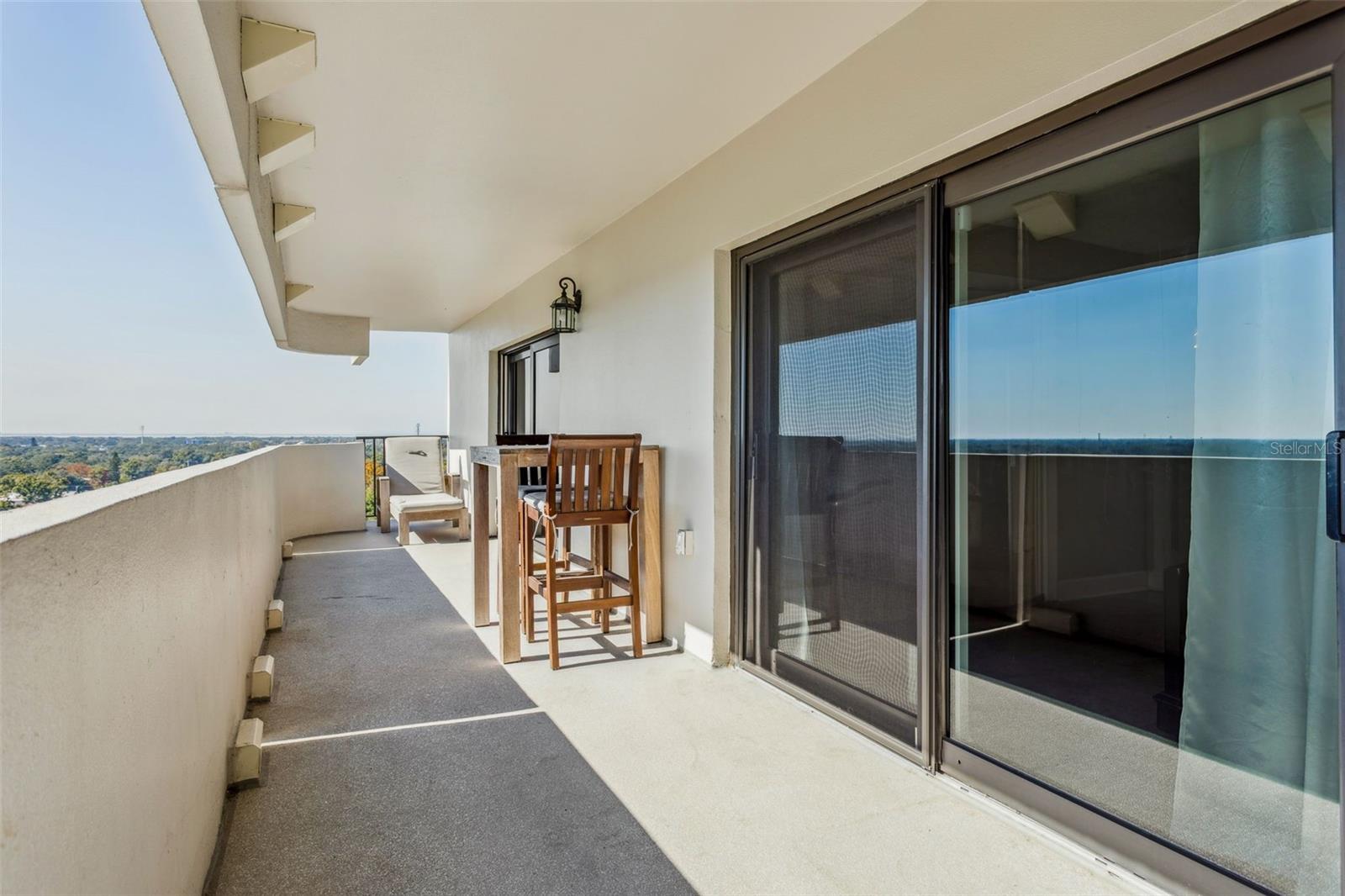 Image 31 of 43 For 4141 Bayshore Boulevard 1204