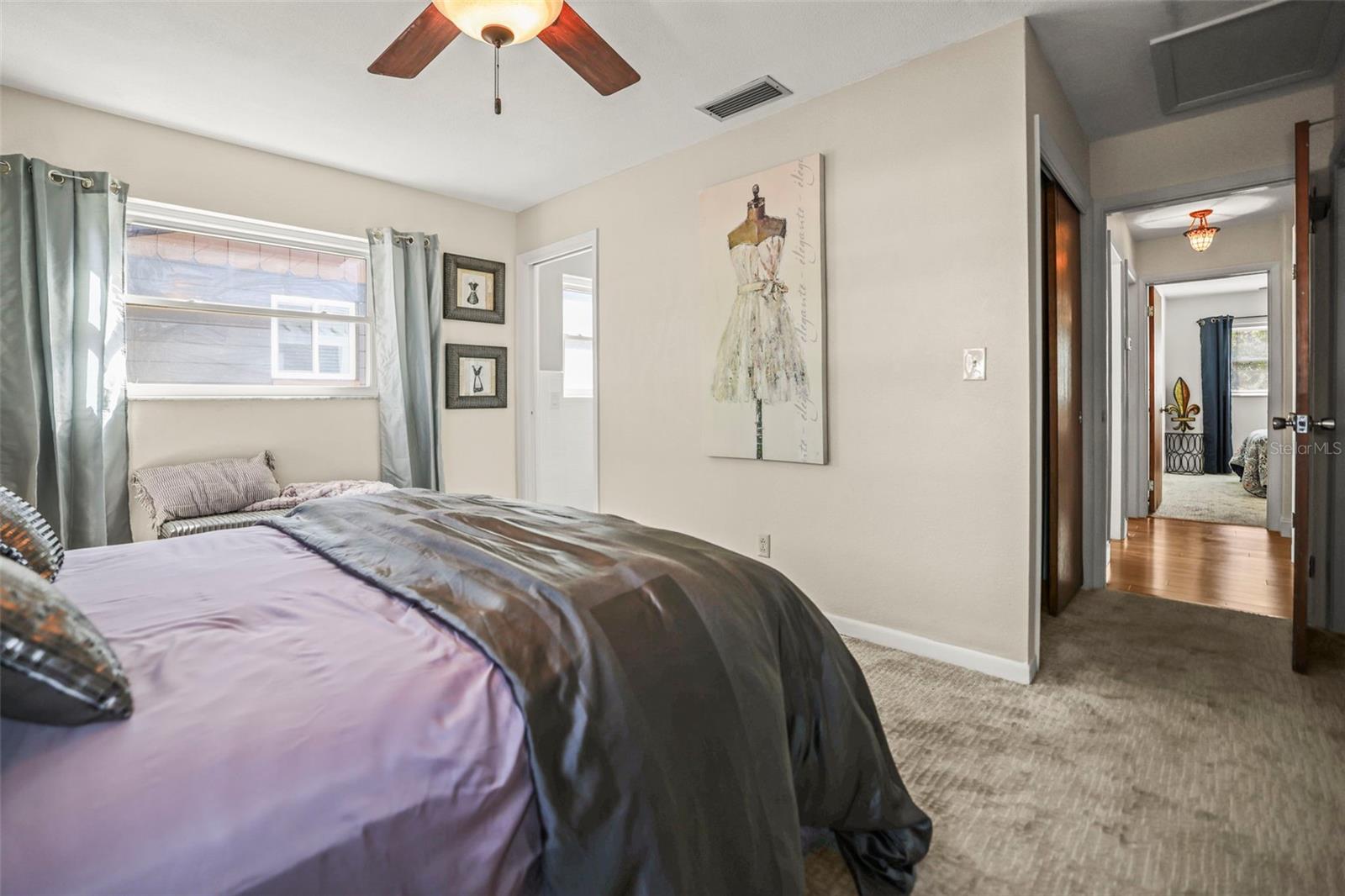 Image 16 of 36 For 13494 Bellewood Avenue