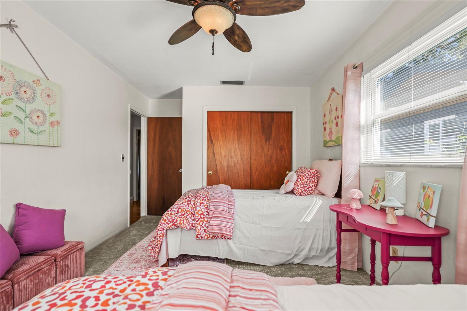 Image 19 of 36 For 13494 Bellewood Avenue