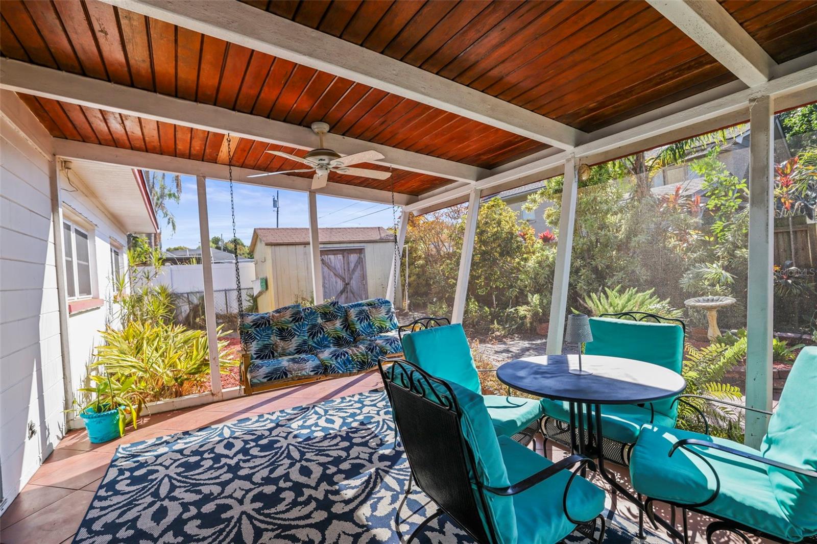 Image 26 of 36 For 13494 Bellewood Avenue