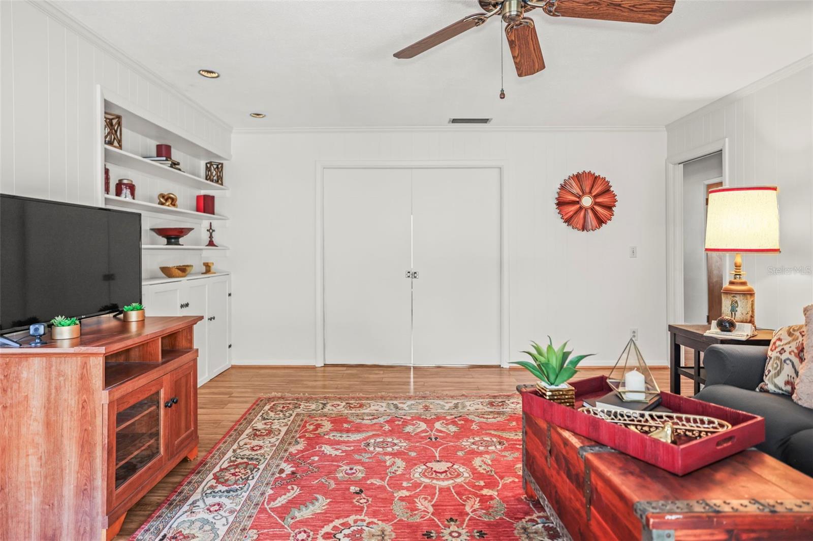 Image 9 of 36 For 13494 Bellewood Avenue