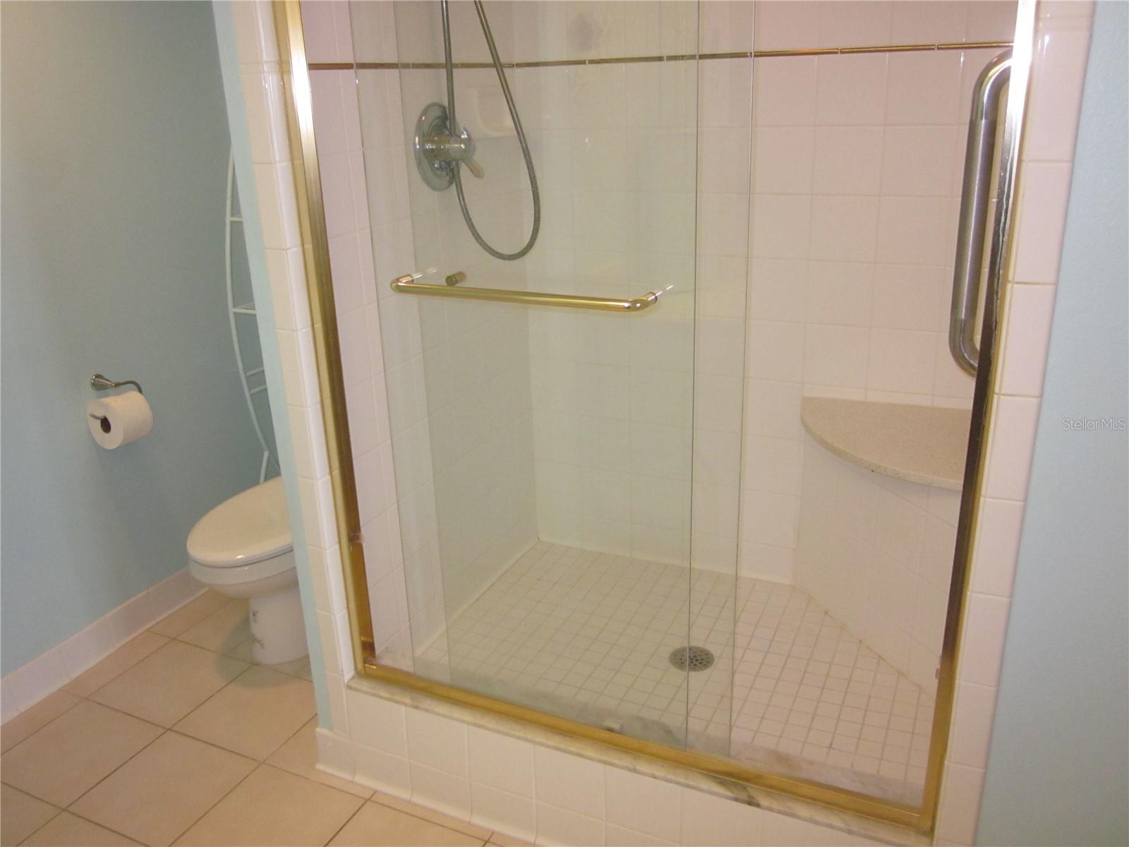 Image 13 of 31 For 1400 Gulf Boulevard 608