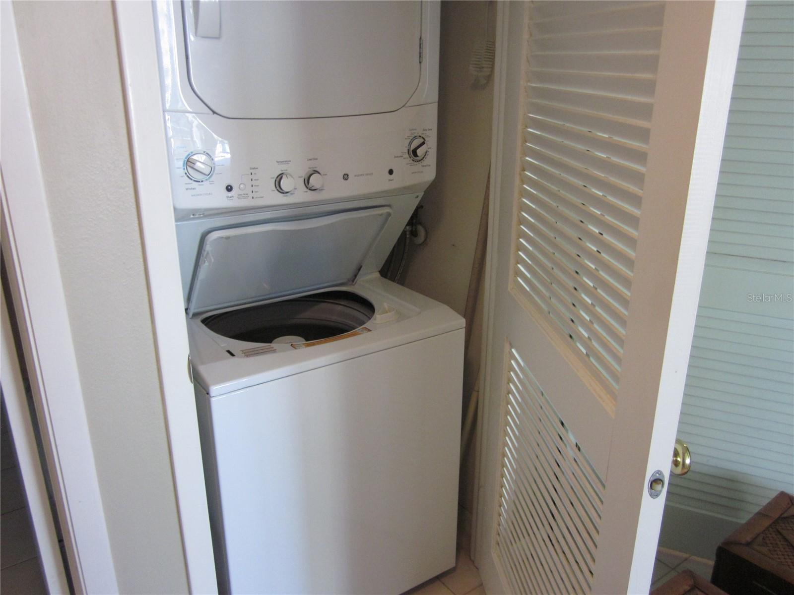 Image 18 of 31 For 1400 Gulf Boulevard 608