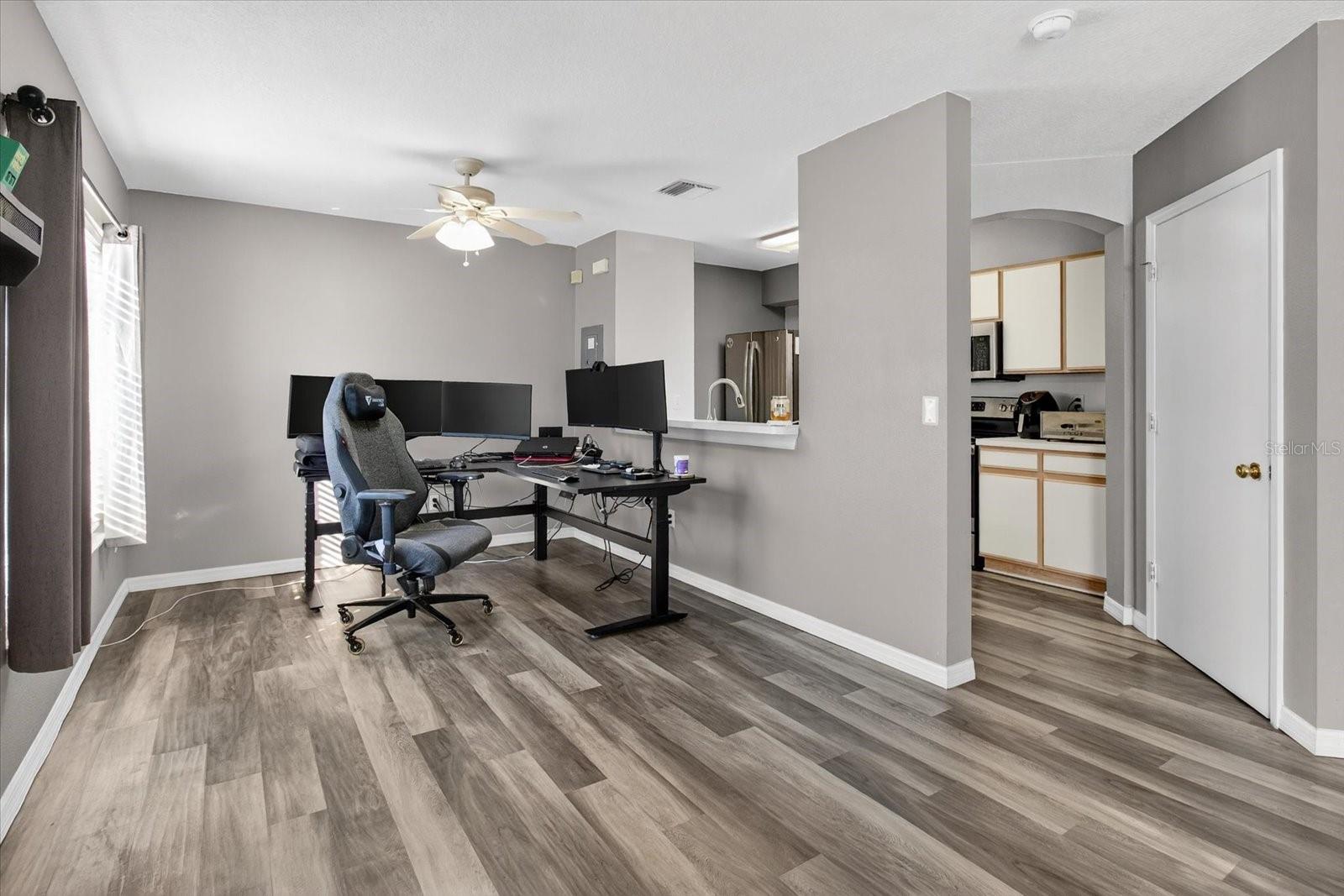 Image 5 of 32 For 2140 Fluorshire Drive