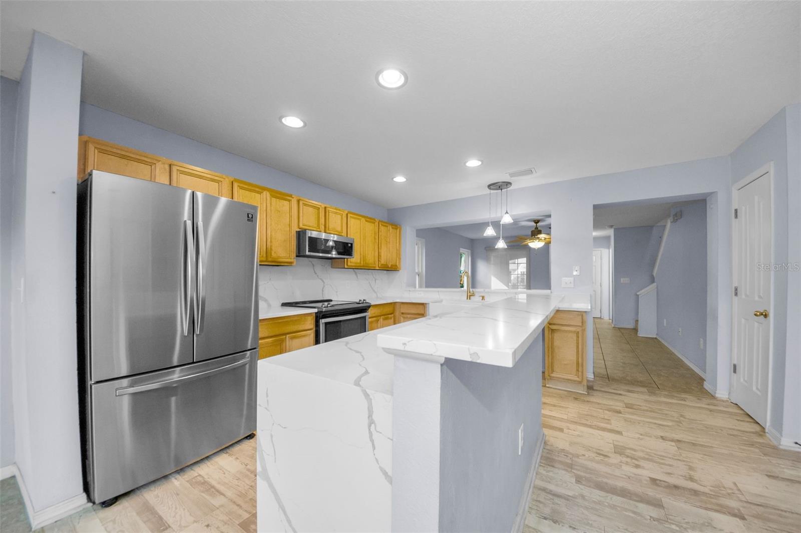 Image 15 of 72 For 2541 Harn Boulevard 4