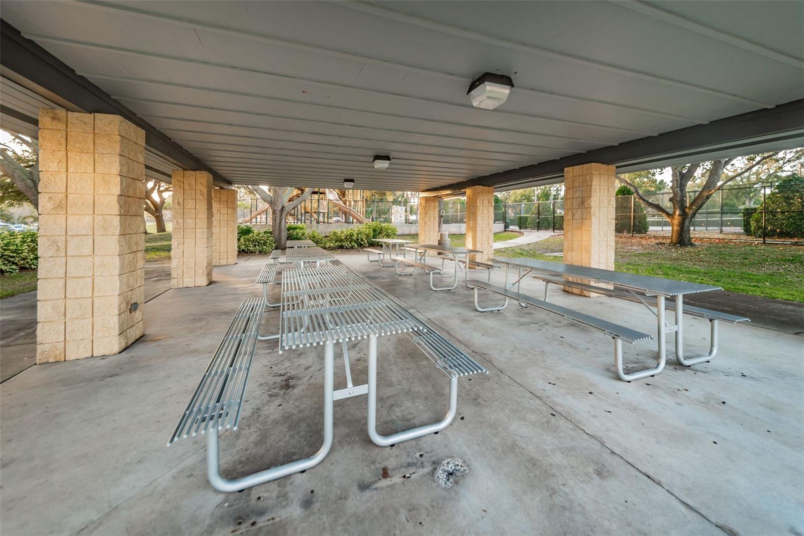 Image 52 of 72 For 2541 Harn Boulevard 4