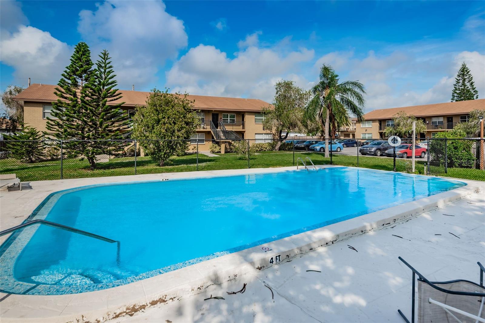 Image 66 of 72 For 2541 Harn Boulevard 4