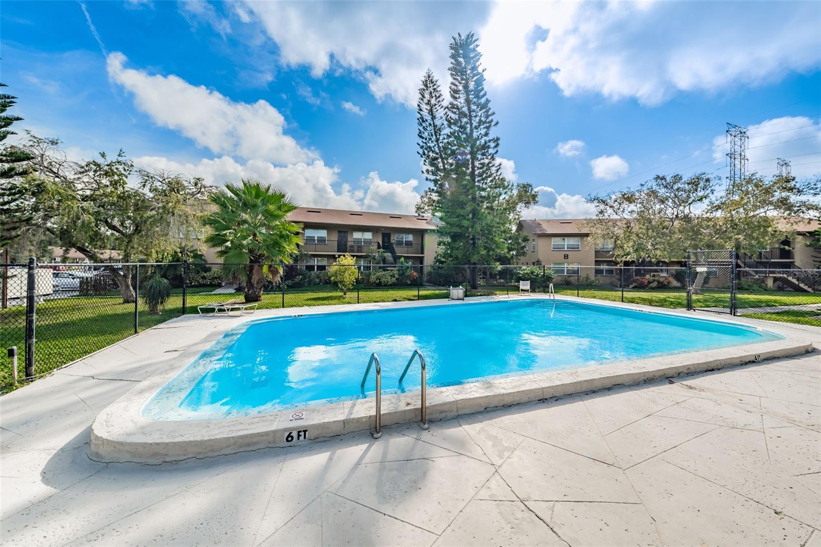 Image 68 of 72 For 2541 Harn Boulevard 4