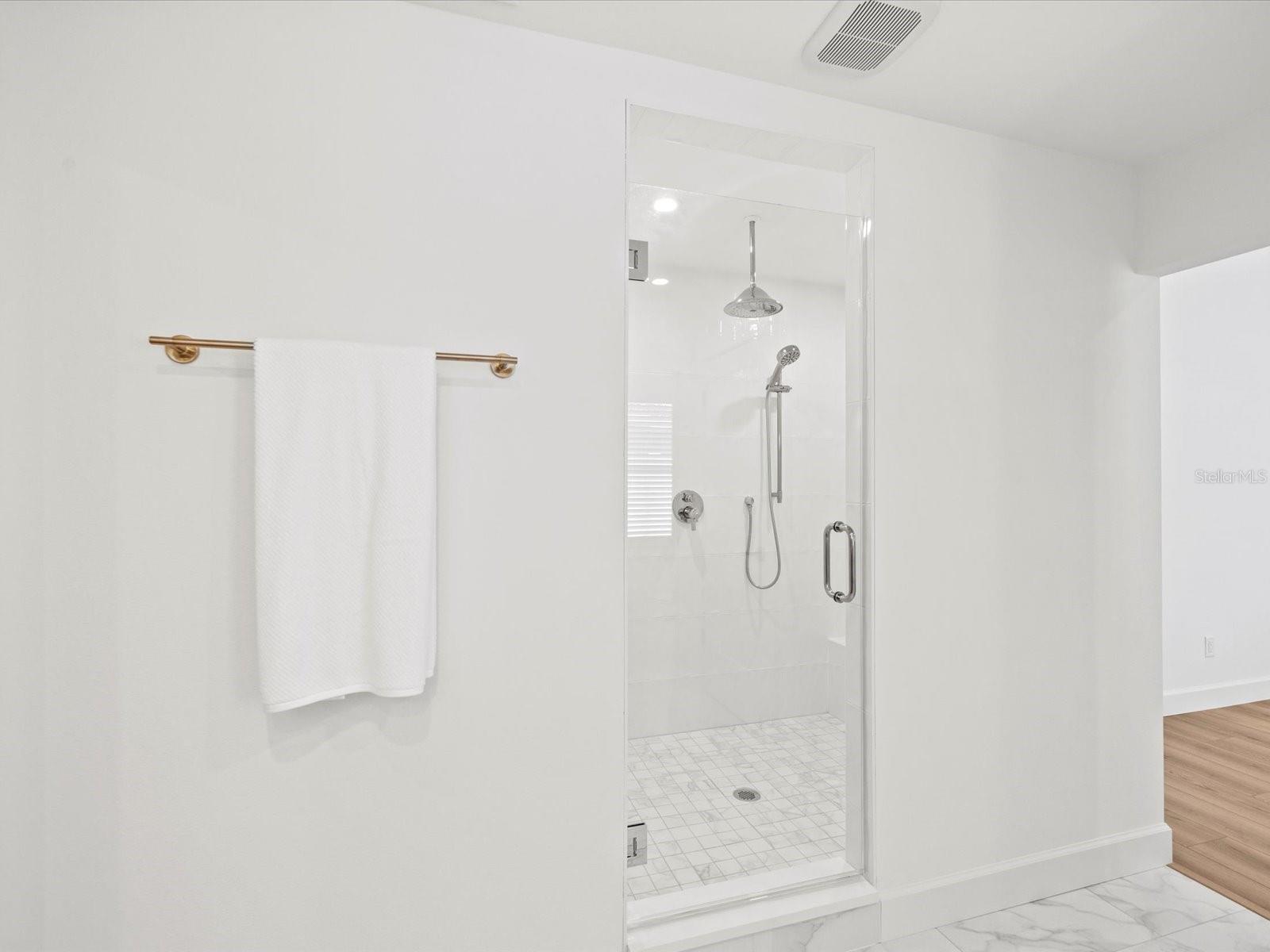 Image 24 of 60 For 819 Jacaranda Drive