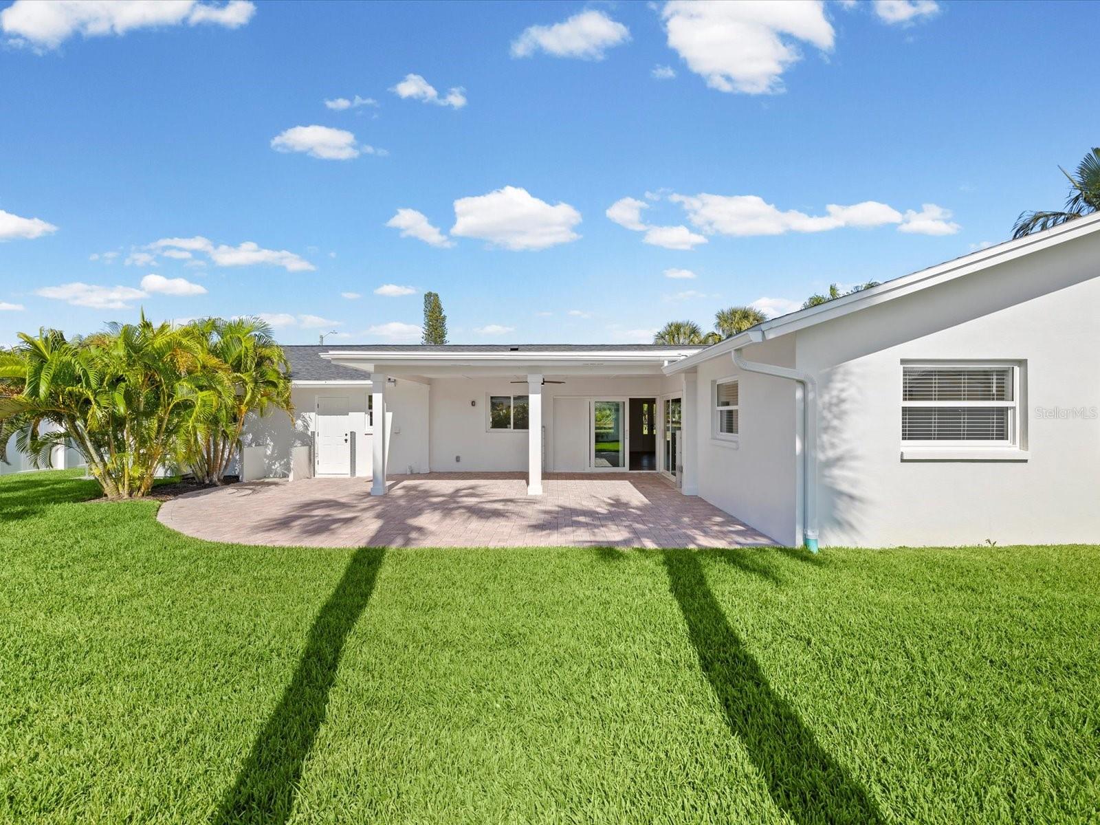 Image 39 of 60 For 819 Jacaranda Drive