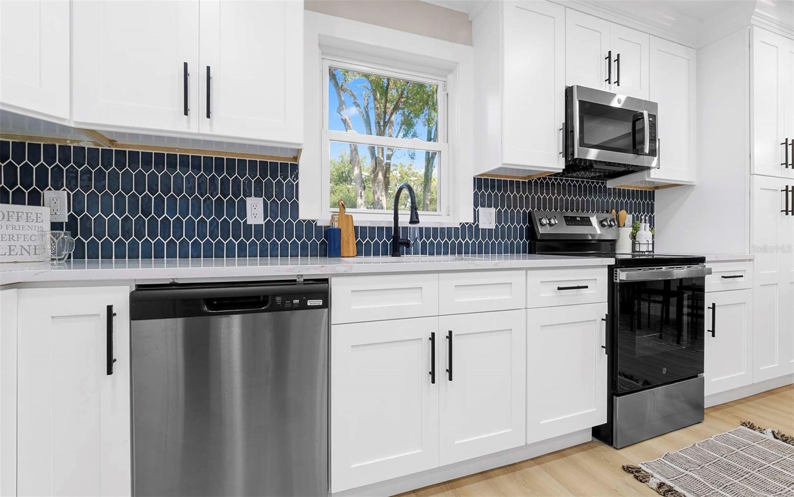 Image 14 of 45 For 11201 Hidden Valley Drive