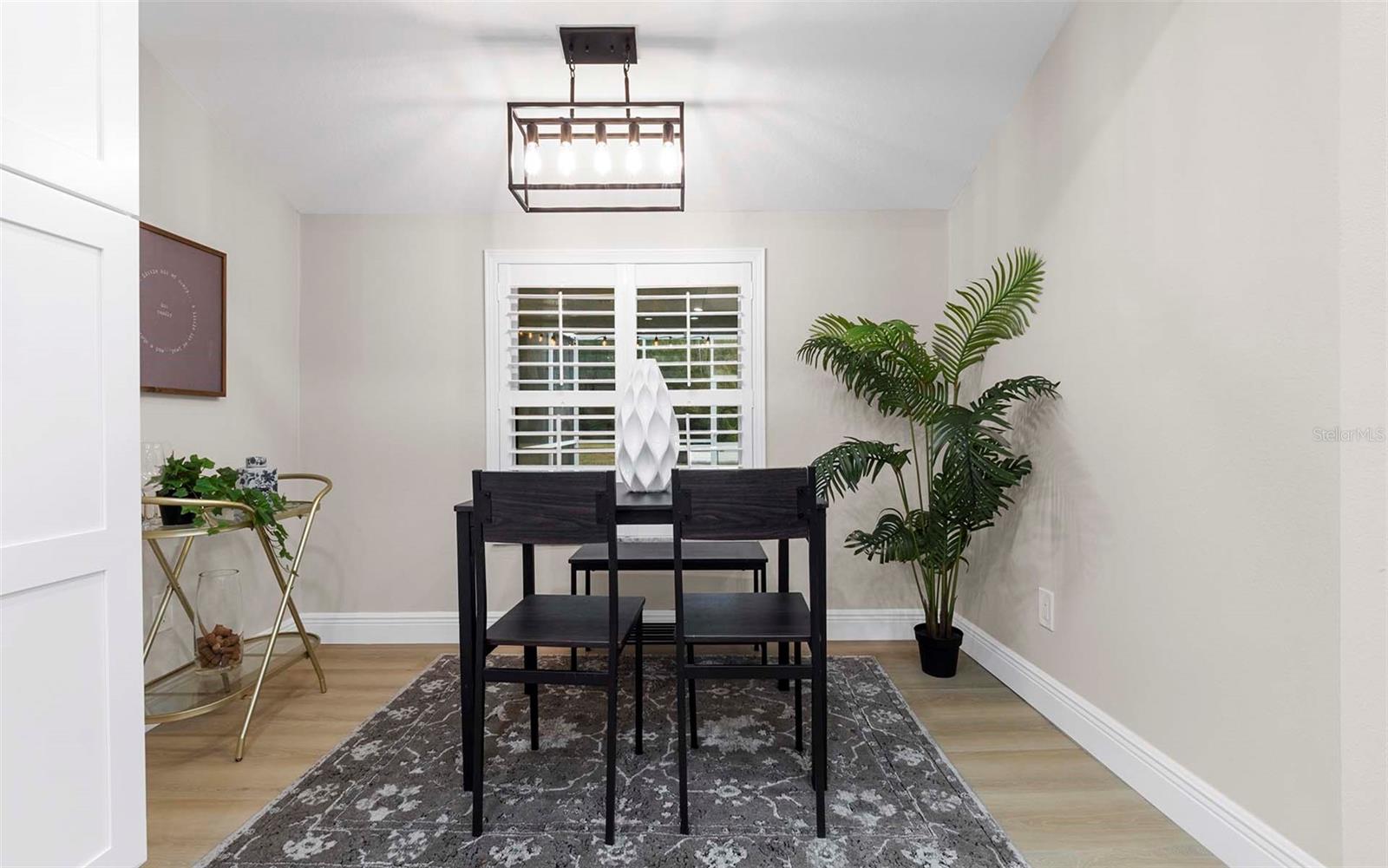 Image 17 of 45 For 11201 Hidden Valley Drive