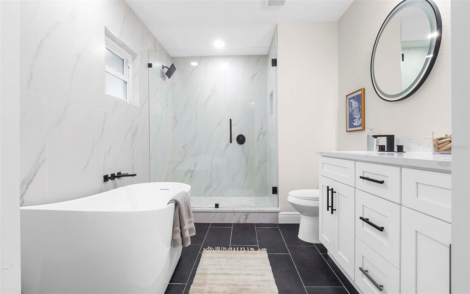 Image 21 of 45 For 11201 Hidden Valley Drive