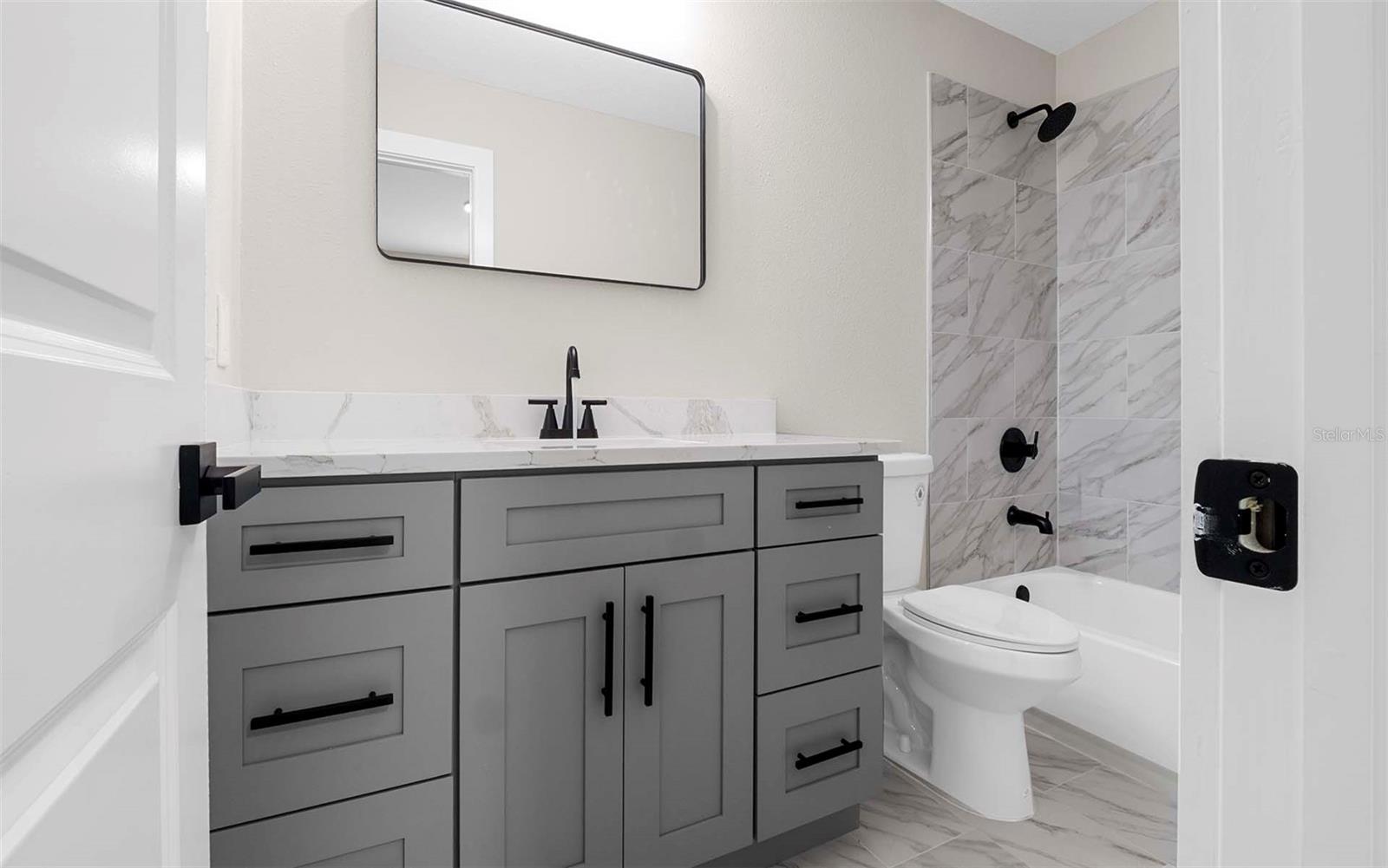 Image 27 of 45 For 11201 Hidden Valley Drive