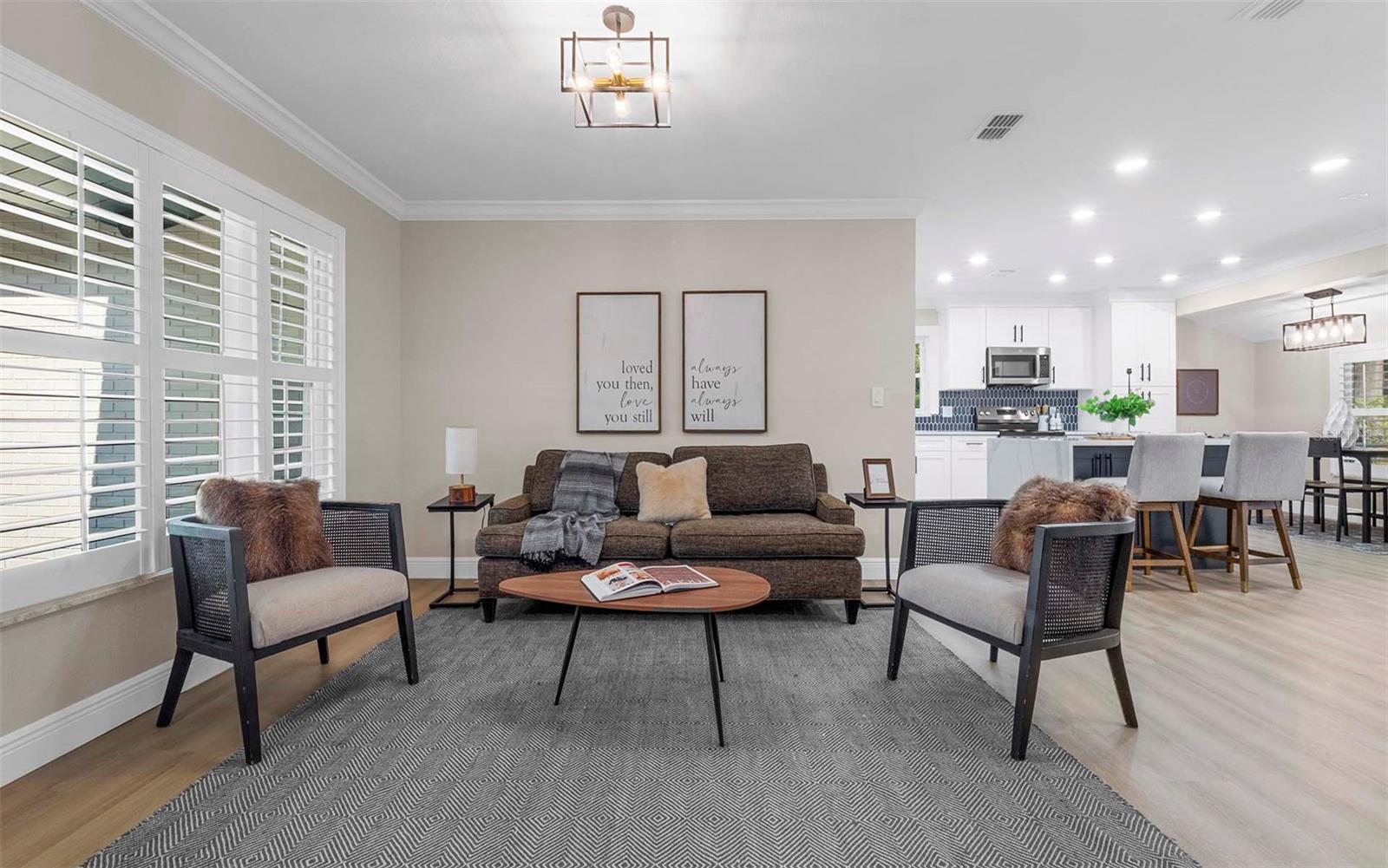 Image 6 of 45 For 11201 Hidden Valley Drive