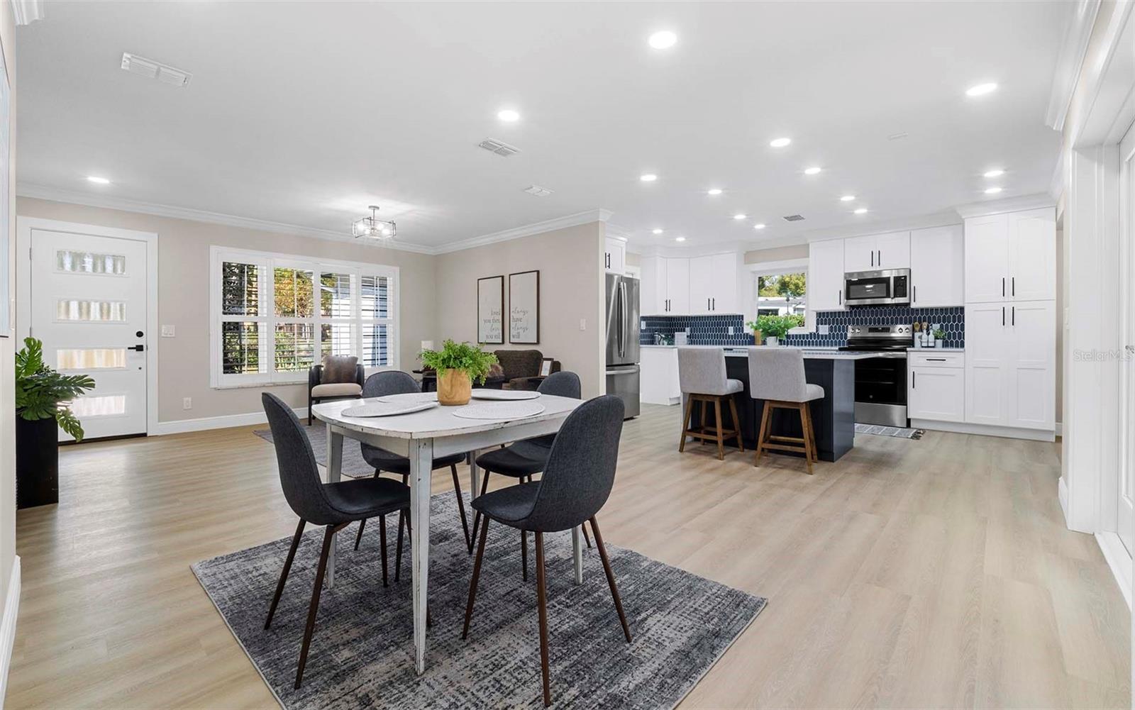 Image 7 of 45 For 11201 Hidden Valley Drive