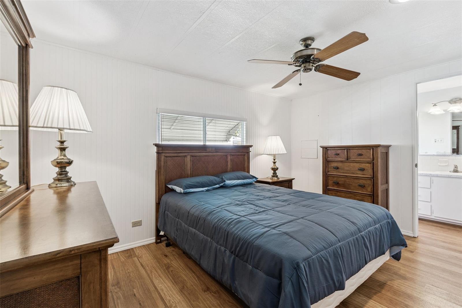 Image 26 of 68 For 1100 Belcher Road S 720