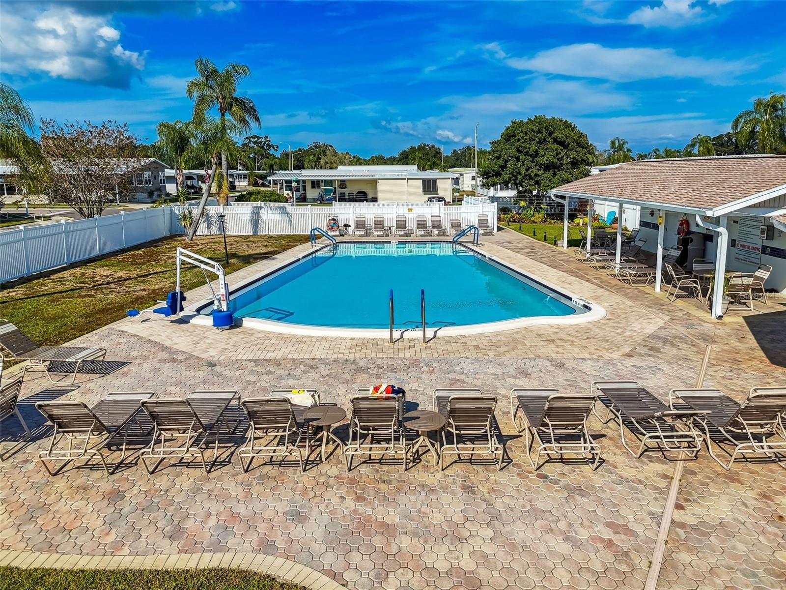 Image 58 of 68 For 1100 Belcher Road S 720