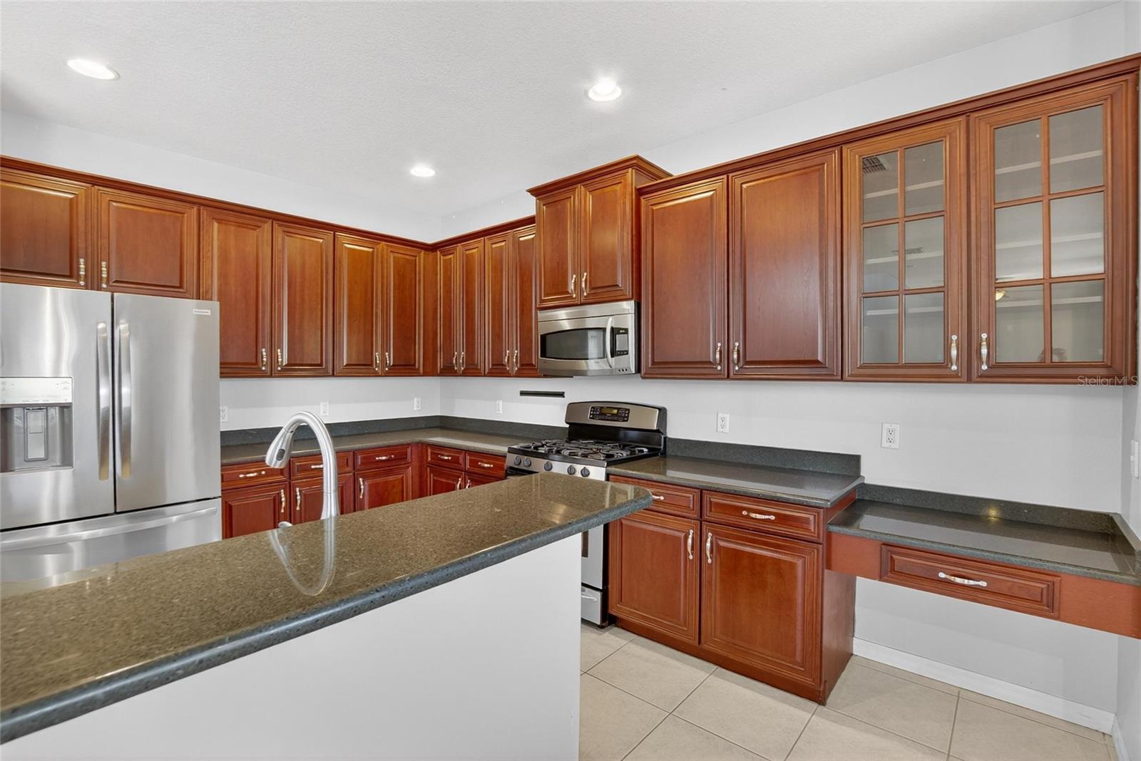 Image 18 of 84 For 20703 Great Laurel Avenue