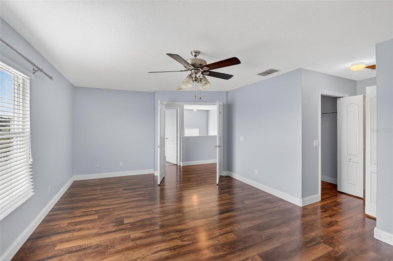 Image 31 of 84 For 20703 Great Laurel Avenue