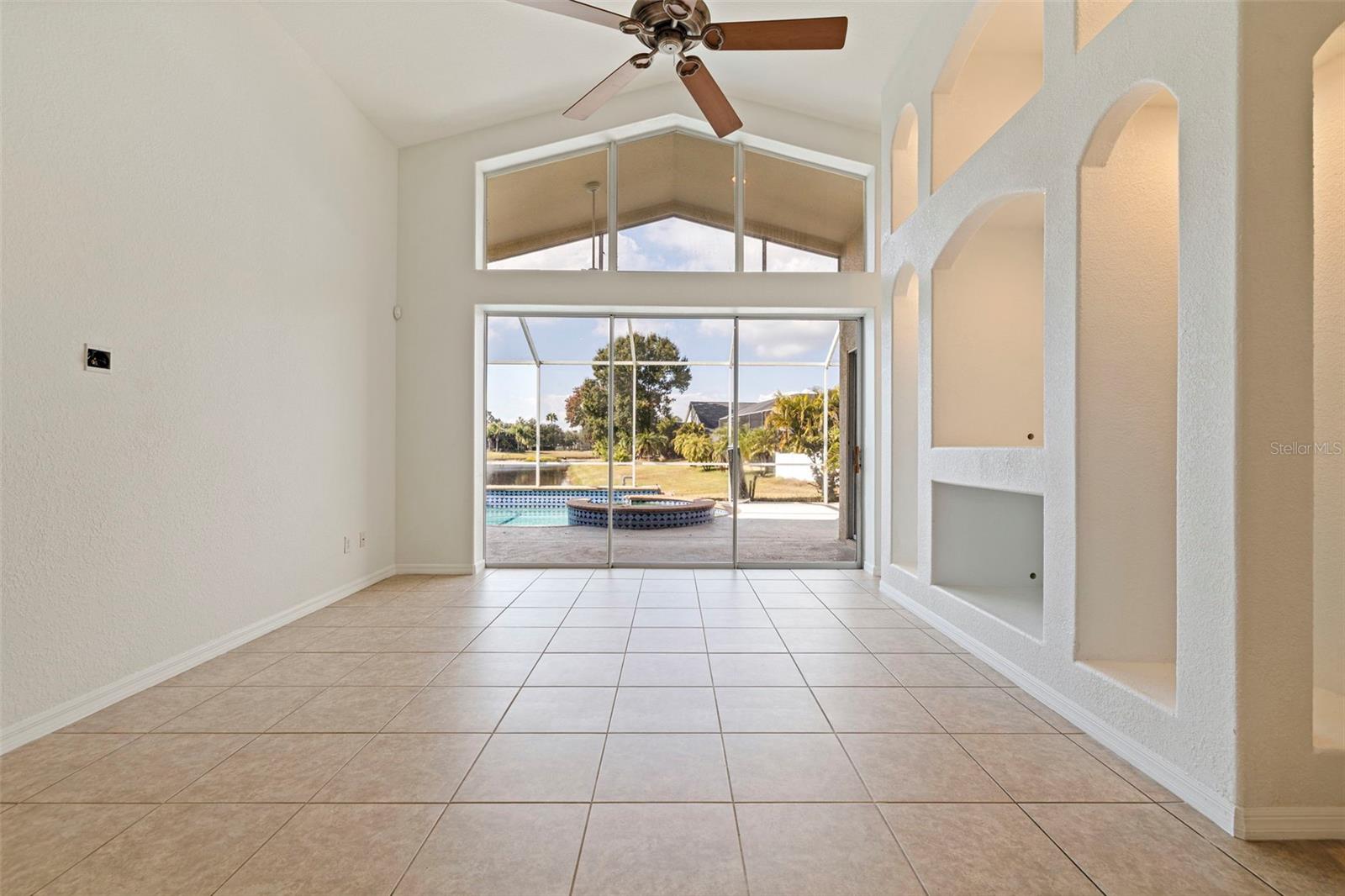 Image 18 of 56 For 10738 Banfield Drive