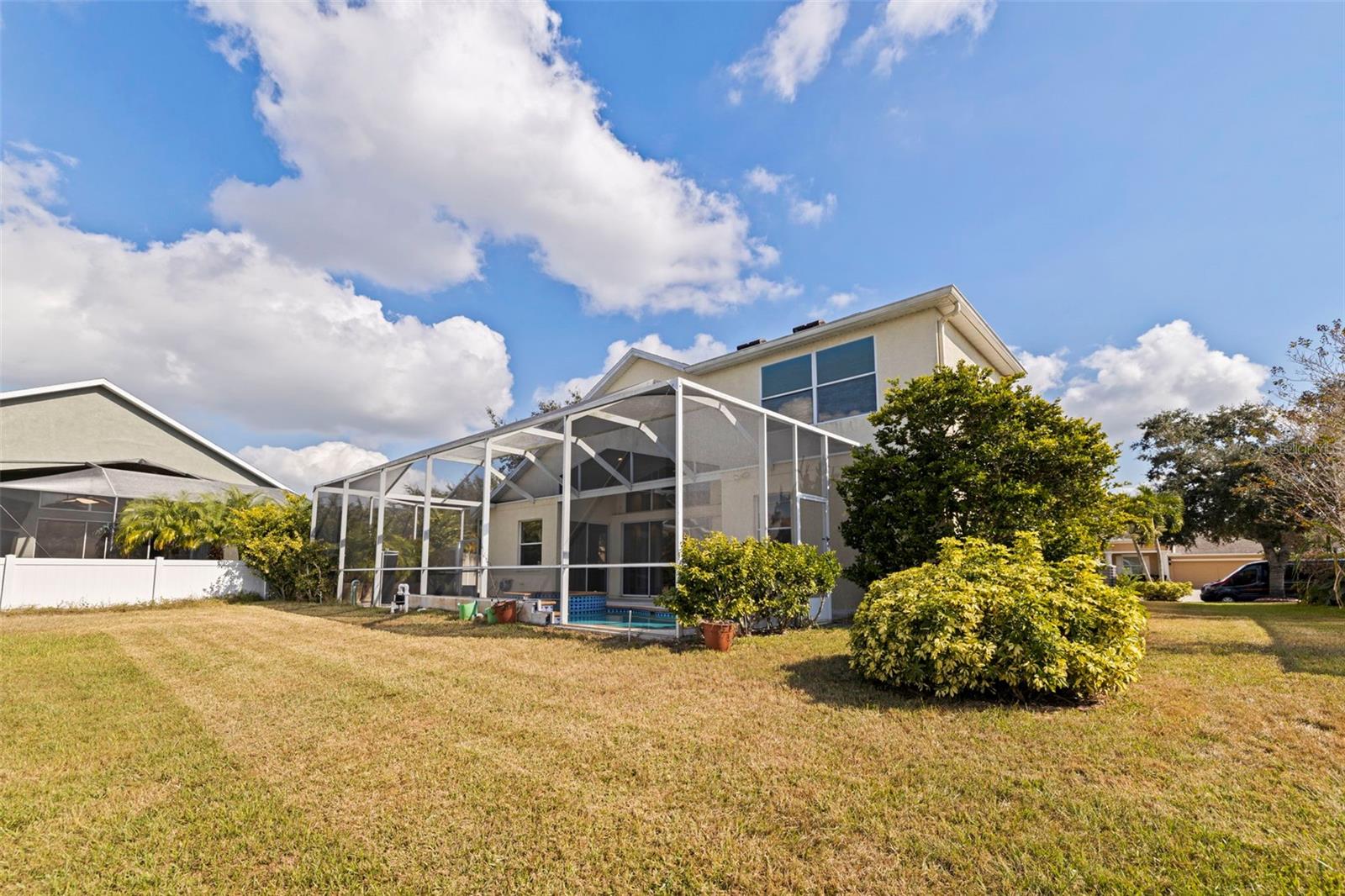 Image 42 of 56 For 10738 Banfield Drive