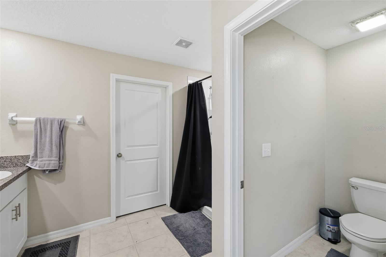 Image 24 of 44 For 2007 Sea Salt Court