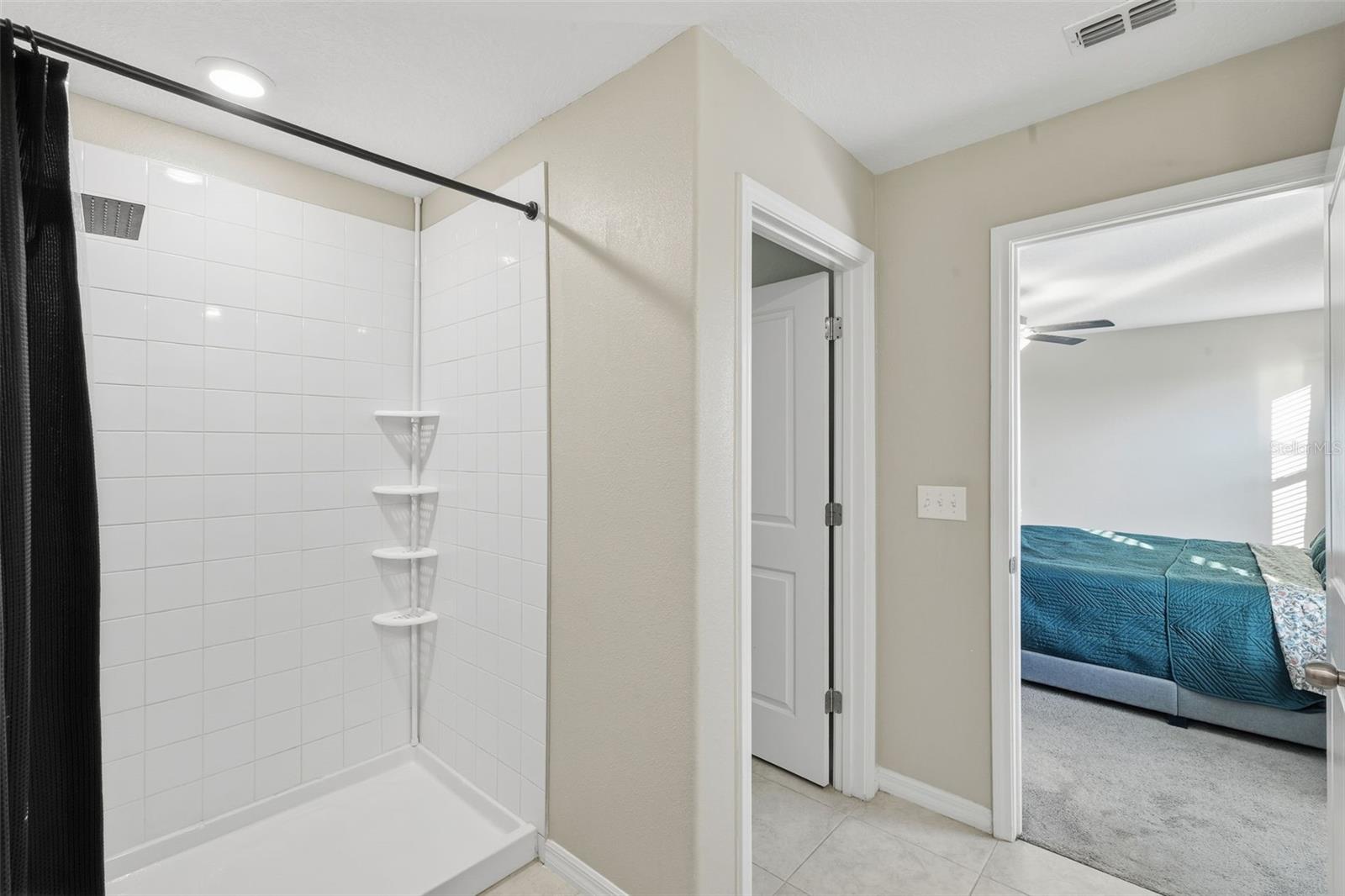 Image 25 of 44 For 2007 Sea Salt Court