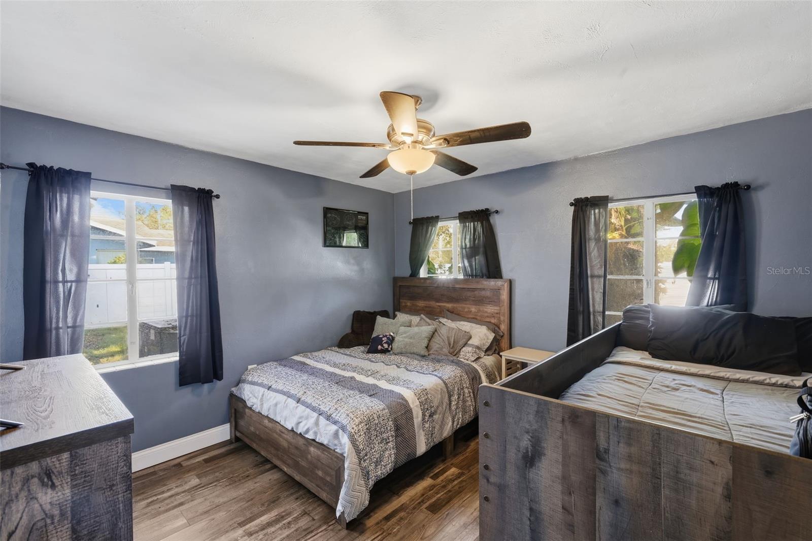 Image 16 of 31 For 1852 Lake Parker Drive