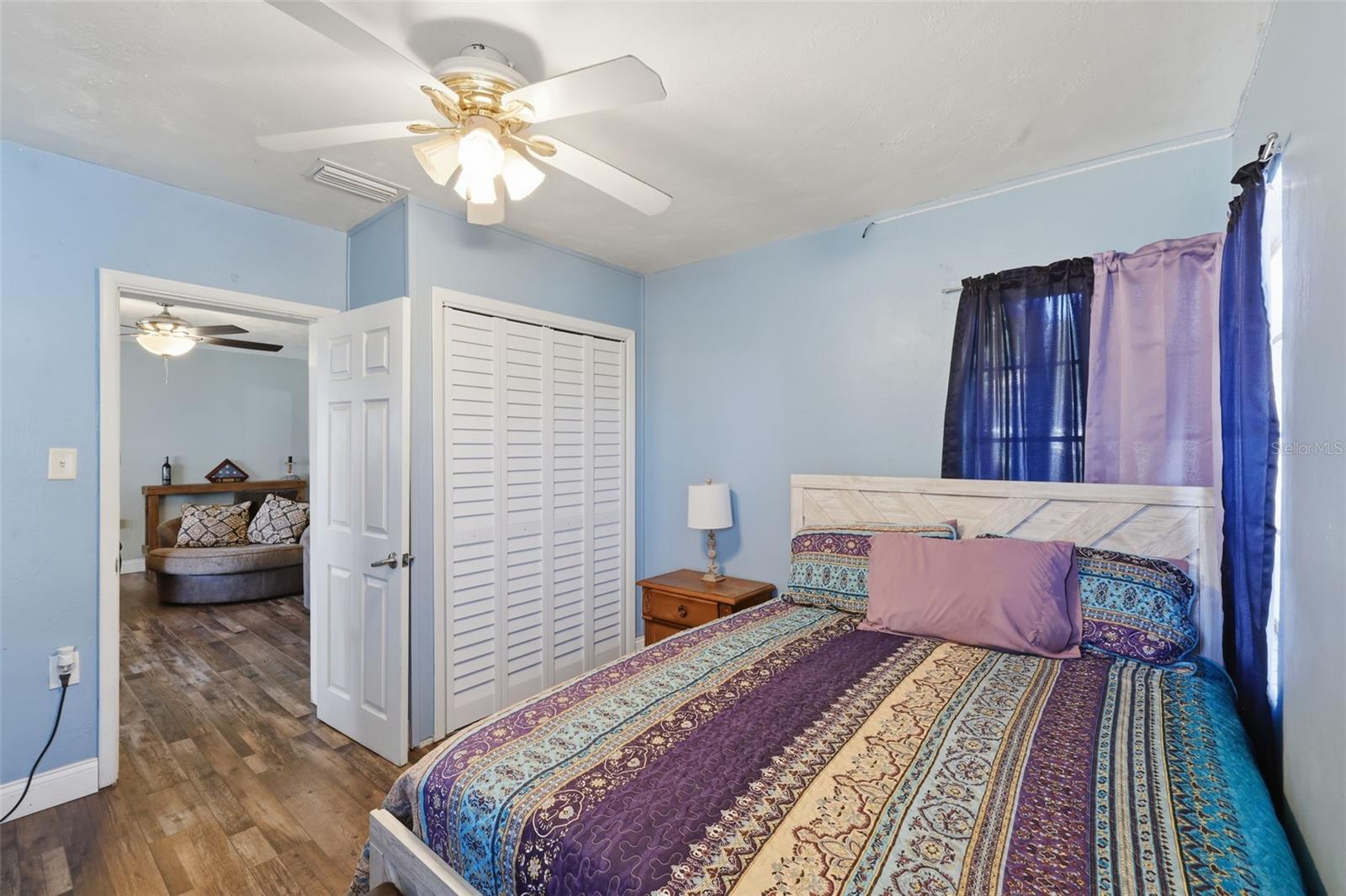 Image 20 of 31 For 1852 Lake Parker Drive