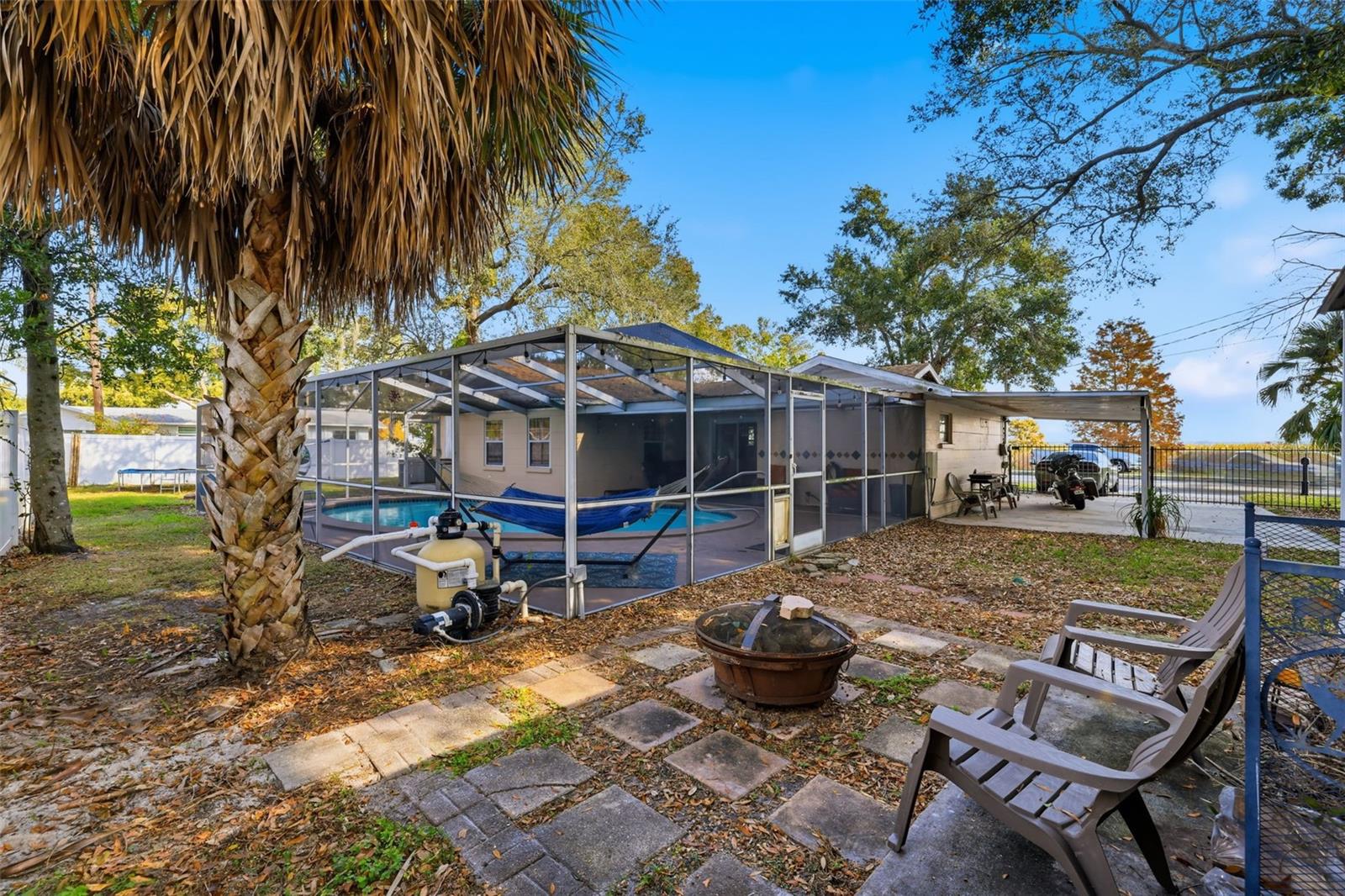 Image 24 of 31 For 1852 Lake Parker Drive