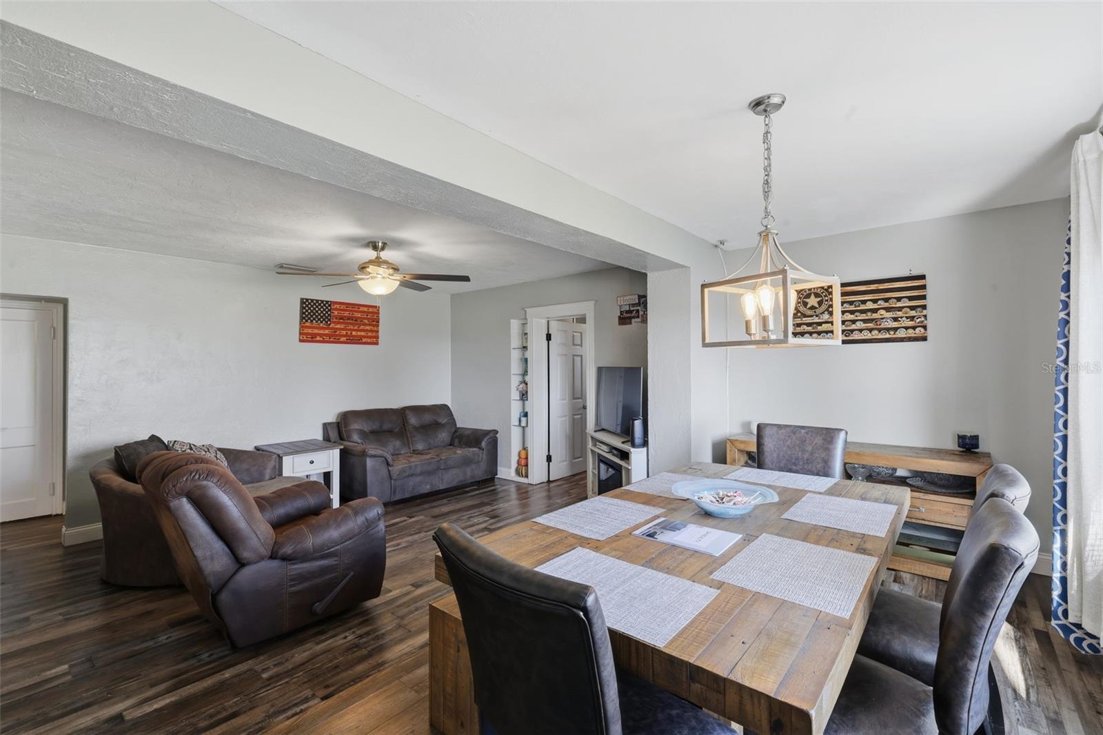 Image 9 of 31 For 1852 Lake Parker Drive