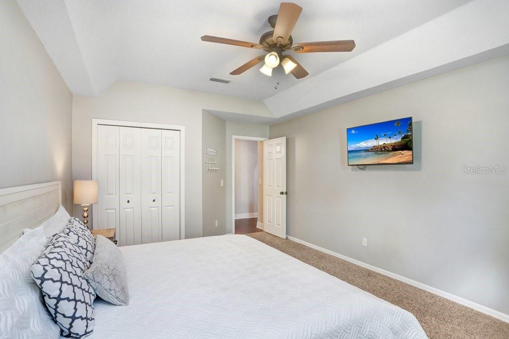 Image 18 of 57 For 16906 Equestrian Trail