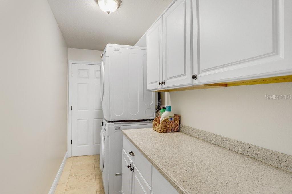 Image 6 of 57 For 16906 Equestrian Trail