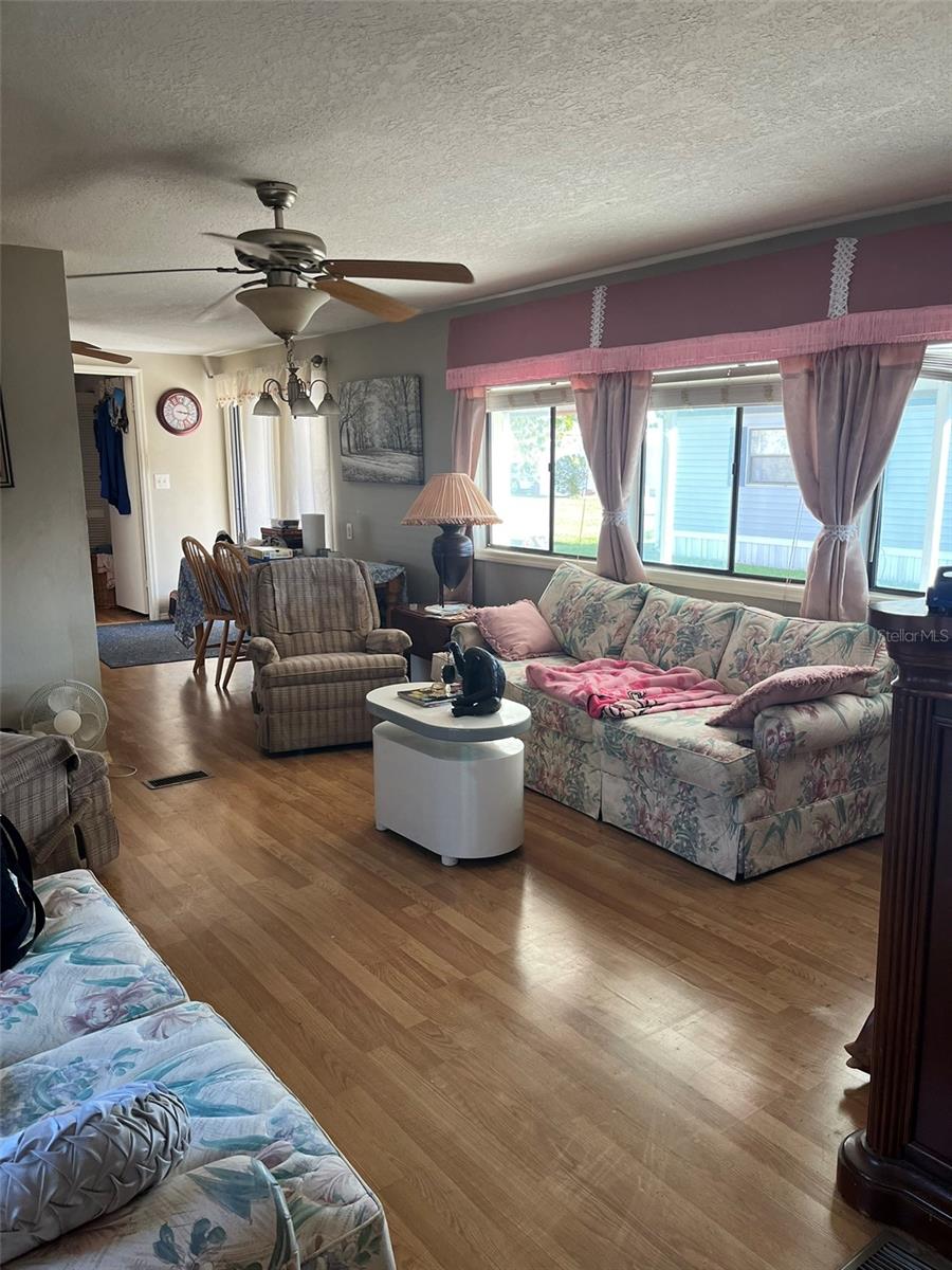 Image 8 of 31 For 3336 Chatford Drive