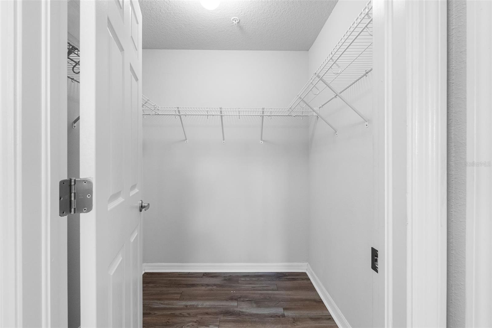 Image 26 of 51 For 5089 Royal Palms Way 202