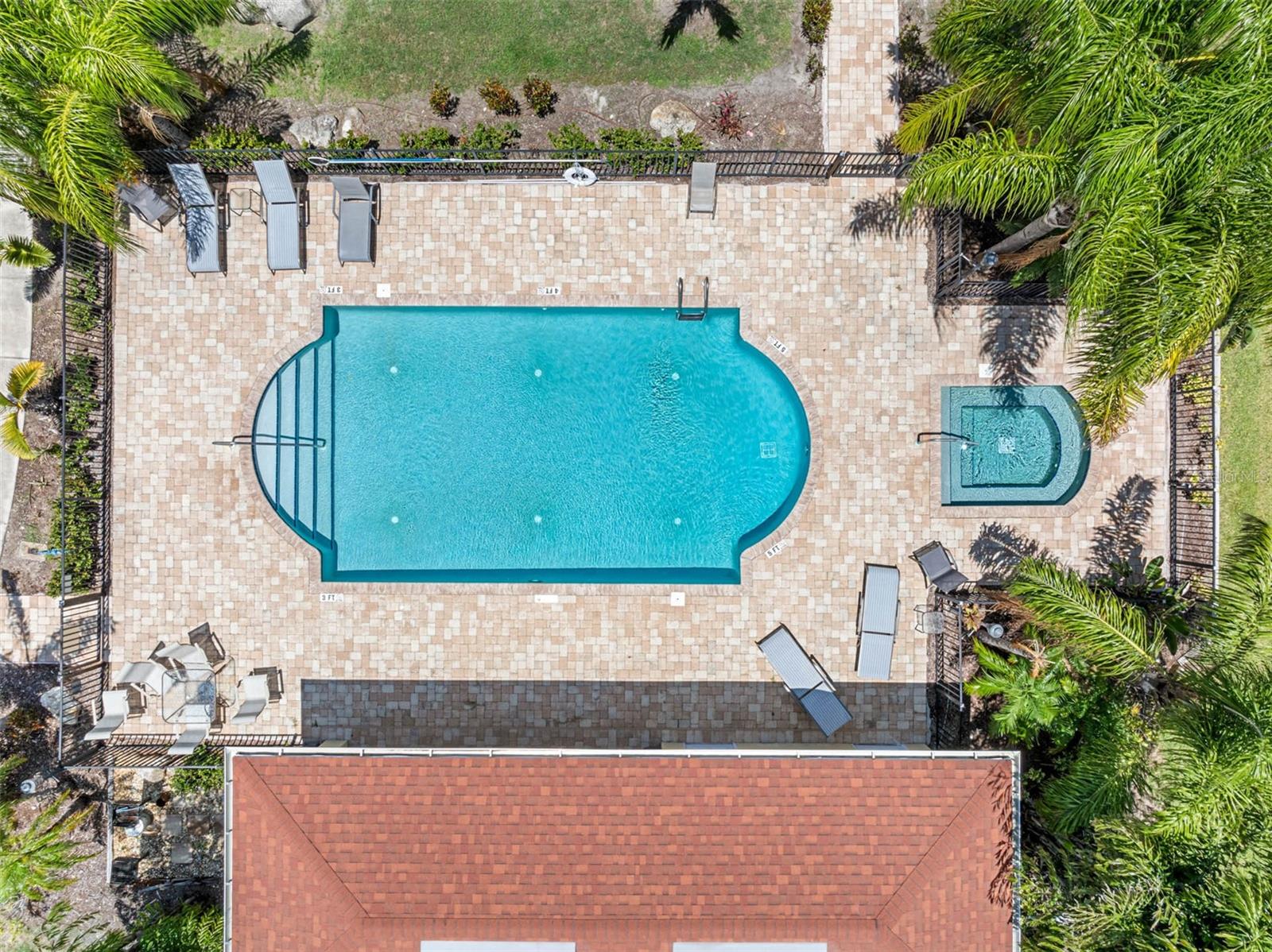 Image 42 of 51 For 5089 Royal Palms Way 202