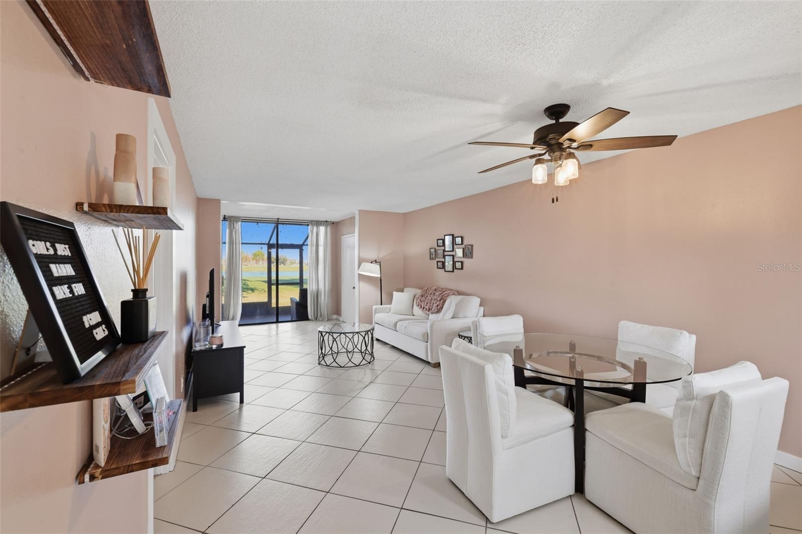 Image 9 of 31 For 2017 Skimmer Court W 411