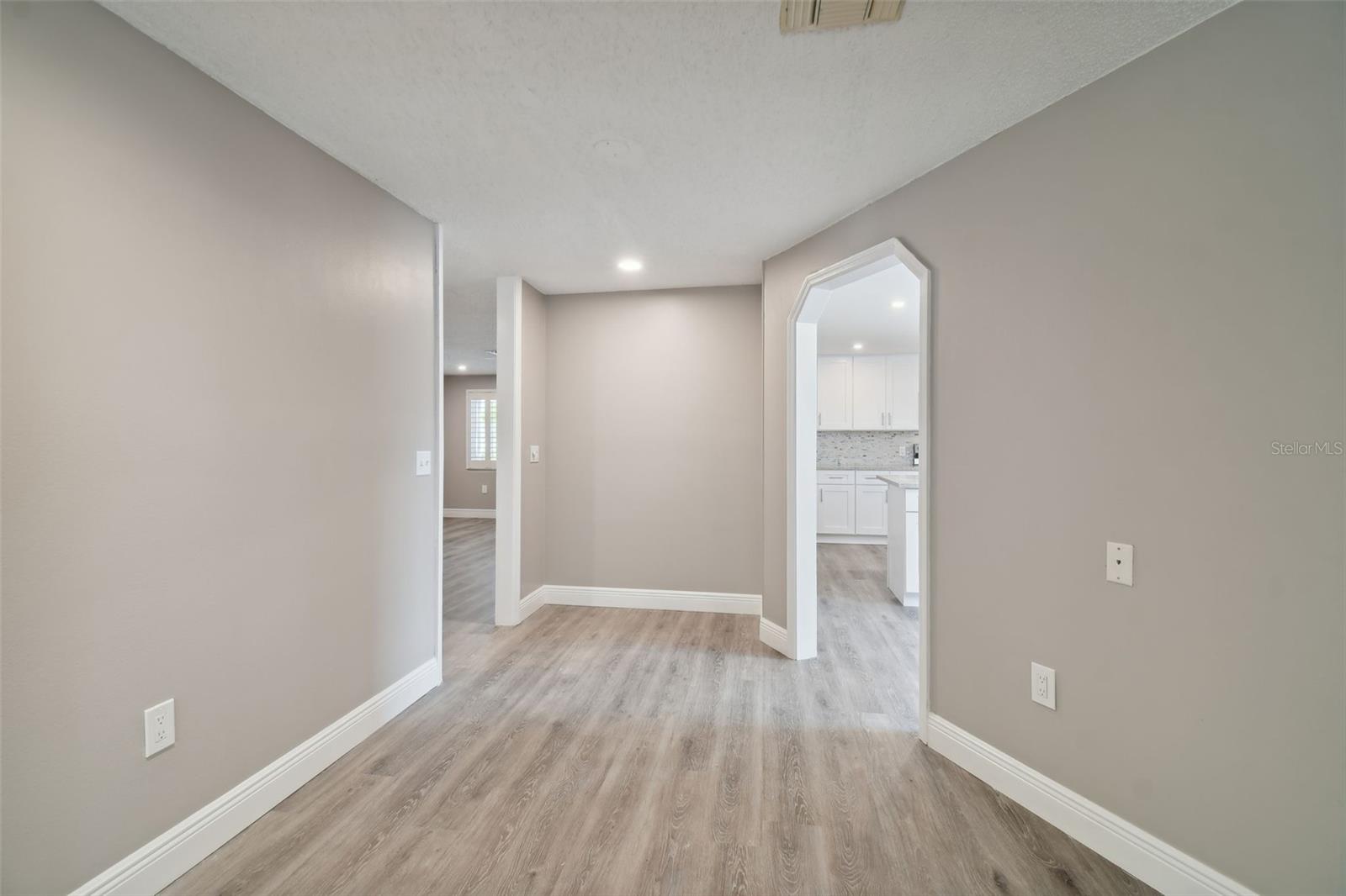 Image 37 of 52 For 7721 Heather Street