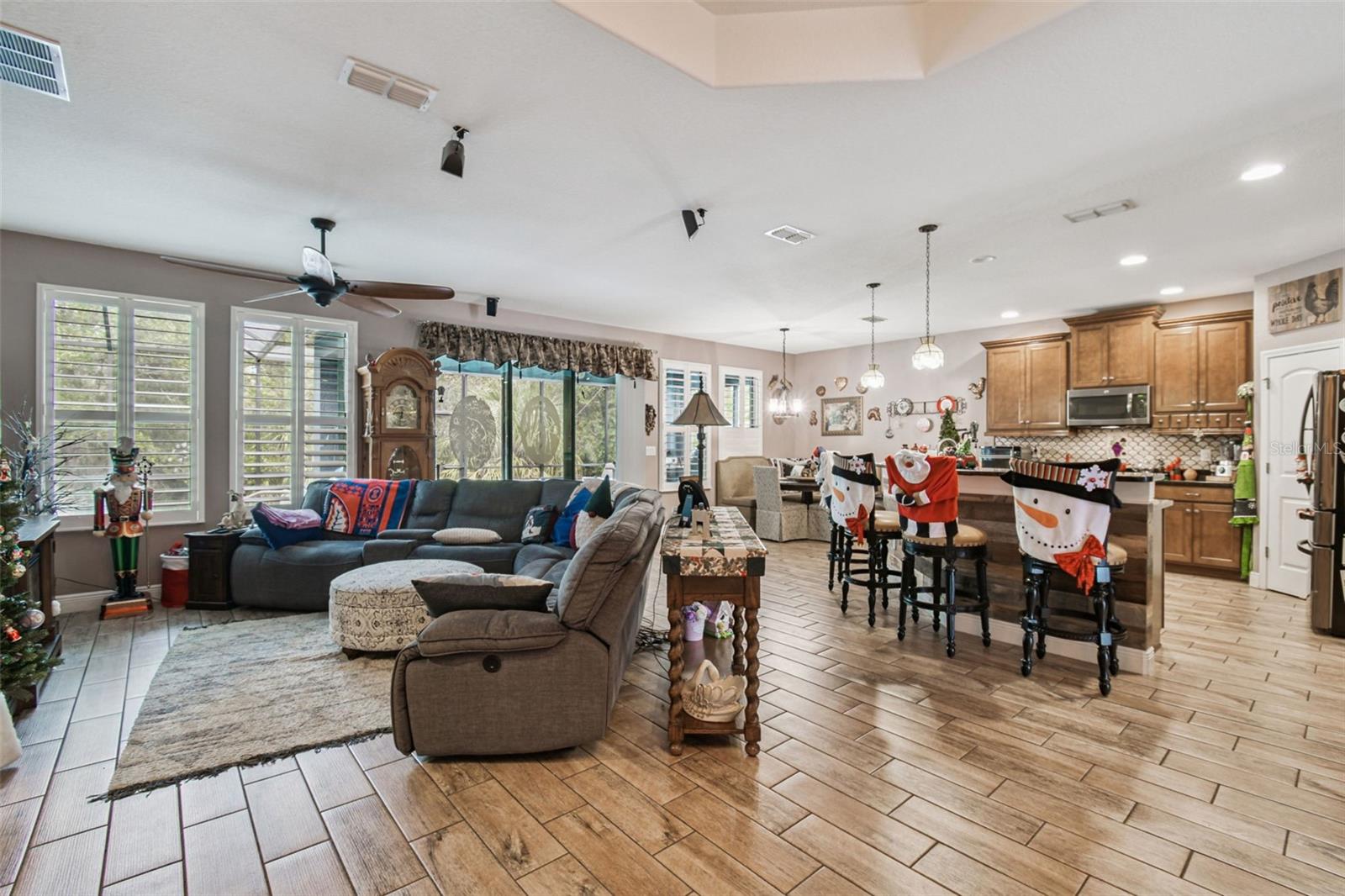 Image 11 of 69 For 2961 Calvano Drive