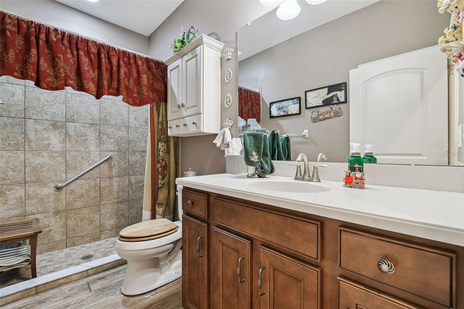 Image 29 of 69 For 2961 Calvano Drive