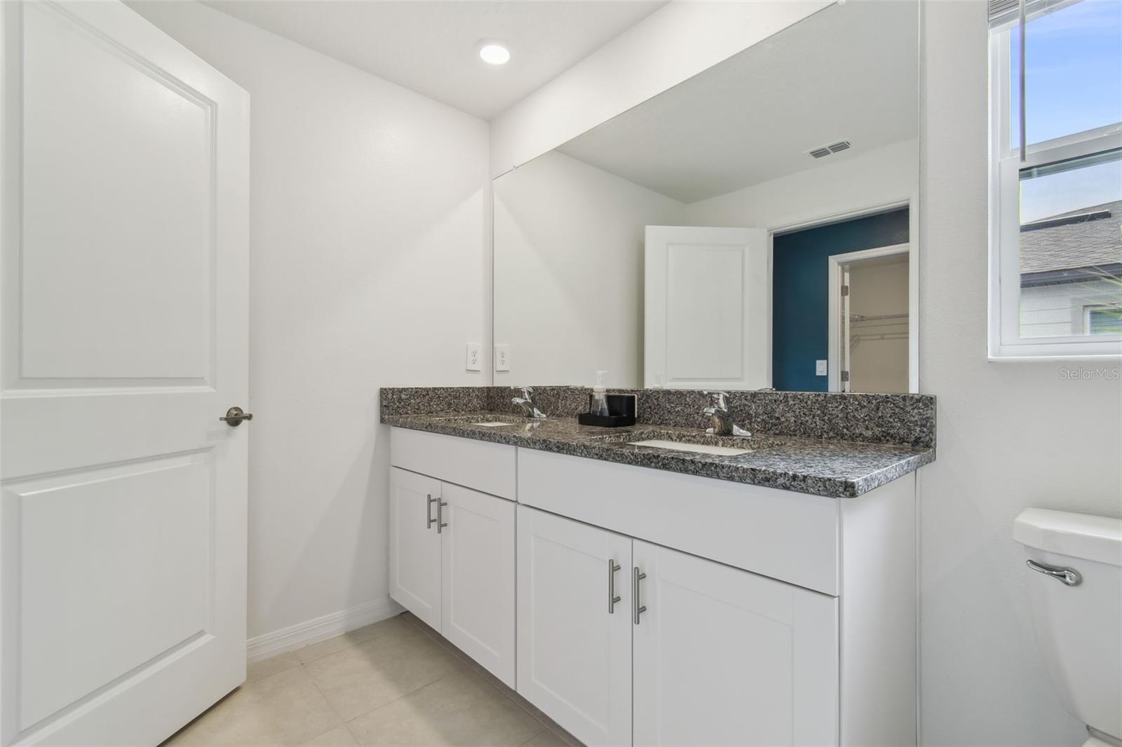 Image 34 of 73 For 36390 Well Hill Way