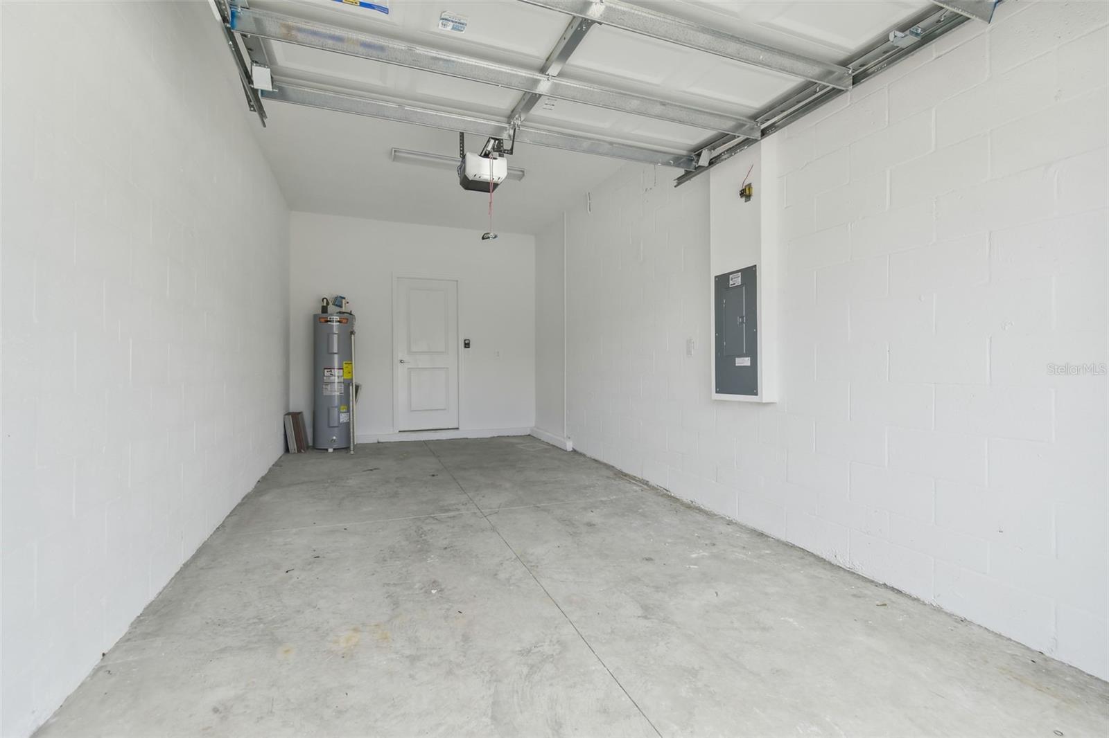 Image 42 of 73 For 36390 Well Hill Way