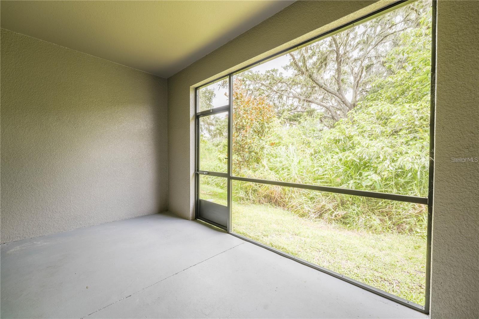 Image 27 of 37 For 10685 Lake Montauk Drive